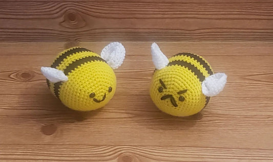 Small Bee Plushie
